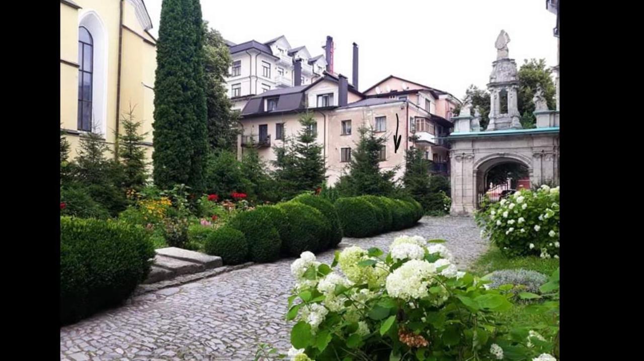 Бажане Місце Apartamento Kamianets-Podilskyi Exterior foto