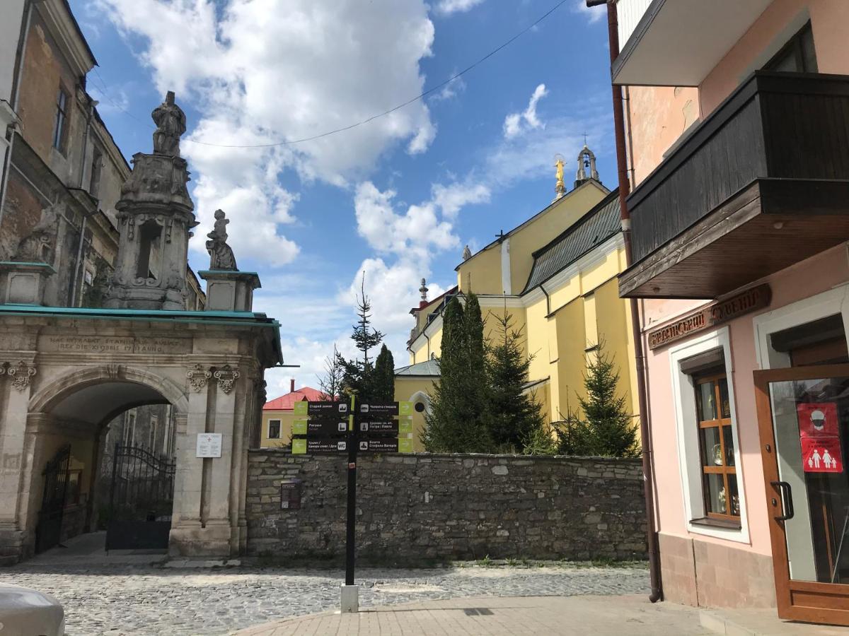 Бажане Місце Apartamento Kamianets-Podilskyi Exterior foto